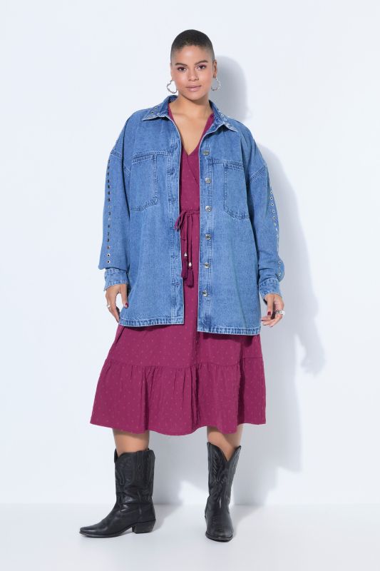 Chemisier en jean oversize, œillets fantaisie