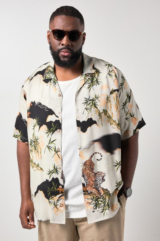 Chemise STHUGE à manches courtes, imprimé all-over et col cubain, coupe « flottante » – jusqu'au 8 XL