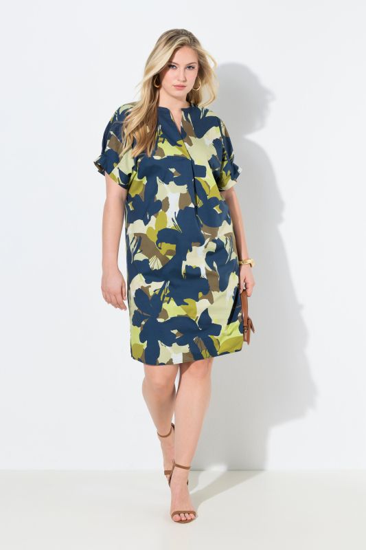 Robe imprimé abstrait, manches courtes et col tunisien