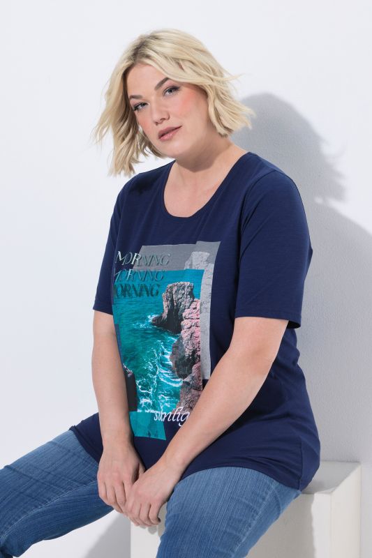 T-shirt imprimé photo, coupe Classic Fit, décolleté rond et manches courtes