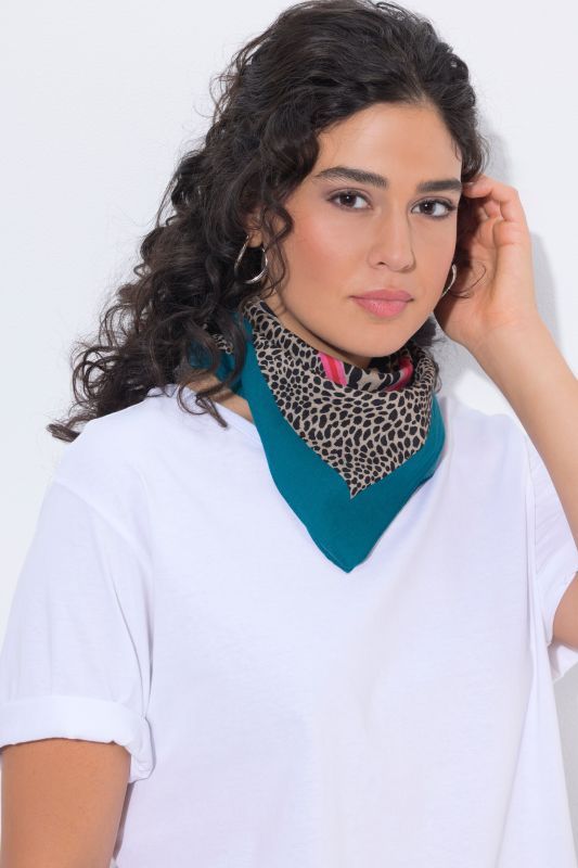 Foulard motif léopard, jeu de motifs