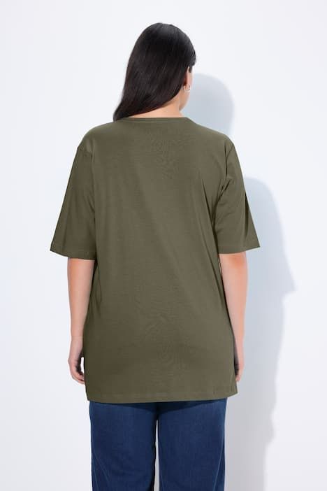 T-shirt coupe Relaxed Fit, décolleté en V et manches courtes