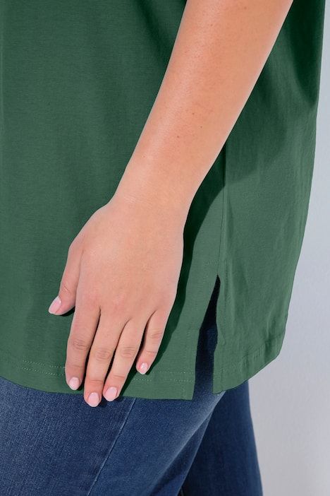 T-shirt coupe Relaxed Fit, décolleté en V et manches courtes