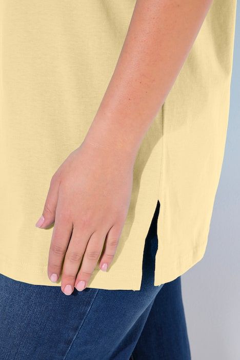 T-shirt coupe Relaxed Fit, décolleté en V et manches courtes