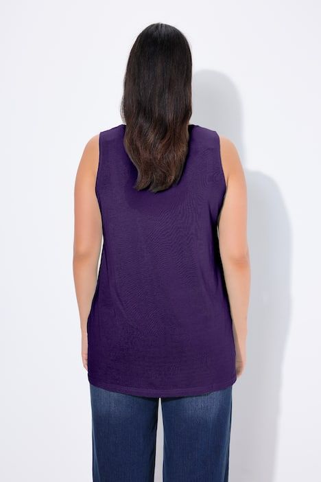 Débardeur en modal à jolis plis creux. Coupe évasée, encolure ronde et larges bretelles