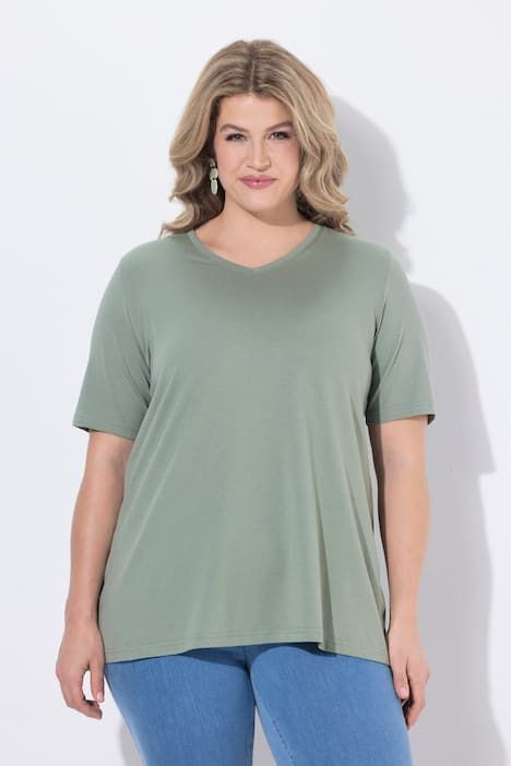 T-shirts en coton bio. Col en V et manches courtes. Lot de 2