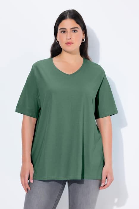 T-shirt à coupe évasée. Décolleté en V et manches courtes