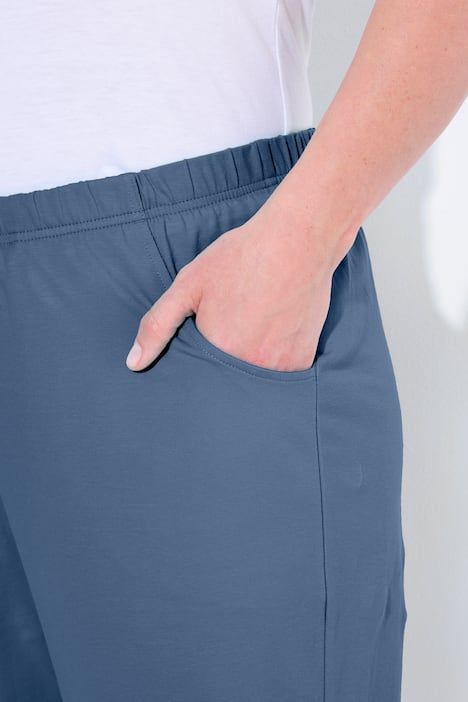 Short en jersey. Taille élastique et poches