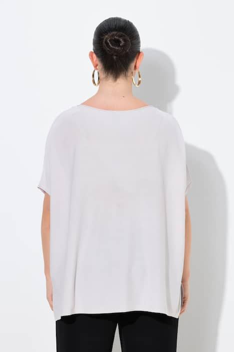 Pull oversize. Encolure bateau et manches chauve-souris