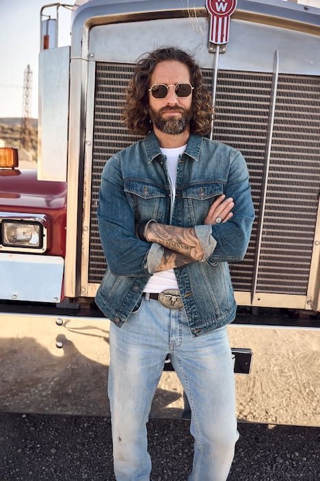 Ceinture en cuir véritable, boucle en métal avec crâne de buffle, longueur max. 170 cm