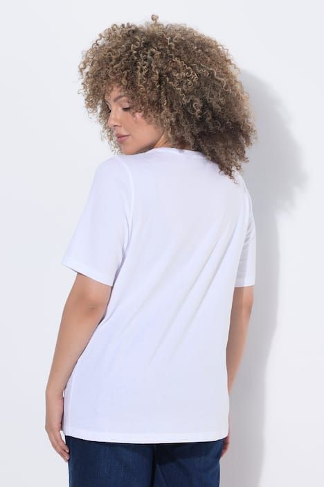 T-shirt, motif étoiles de mer. Encolure V et manches courtes. Coupe Classic