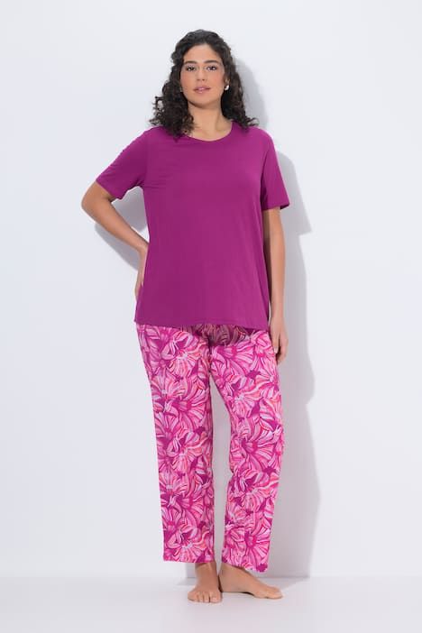 Pyjama, bandes fantaisie, décolleté rond et manches courtes