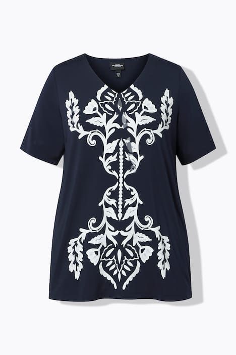 T-shirt avec imprimé, au tombé fluide, décolleté en V et manches courtes, coupe évasée