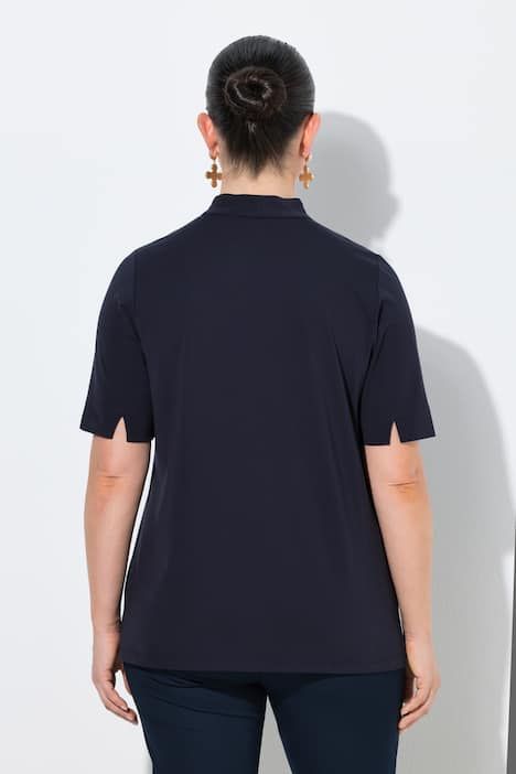 T-shirt à manches courtes, application, col calice avec encolure en V