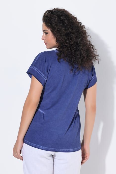T-shirt oversize, décolleté en V et manches courtes, délavage cold dyed