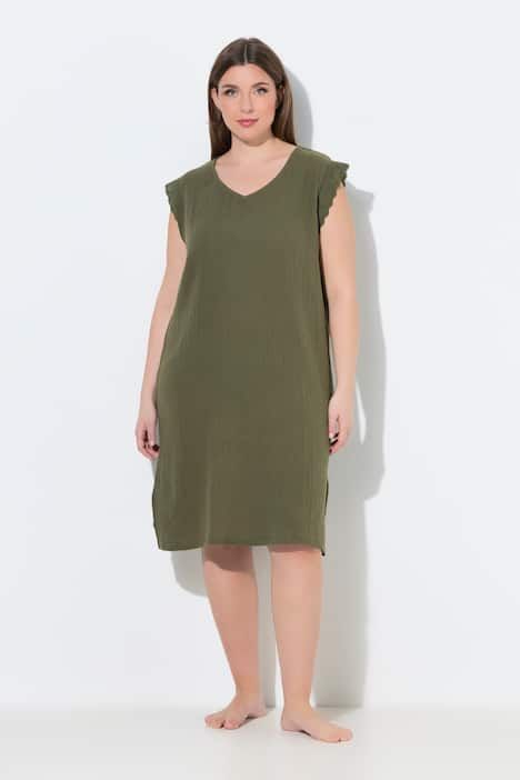 Chemise de nuit en mousseline, manches très courtes avec broderies, décolleté en V