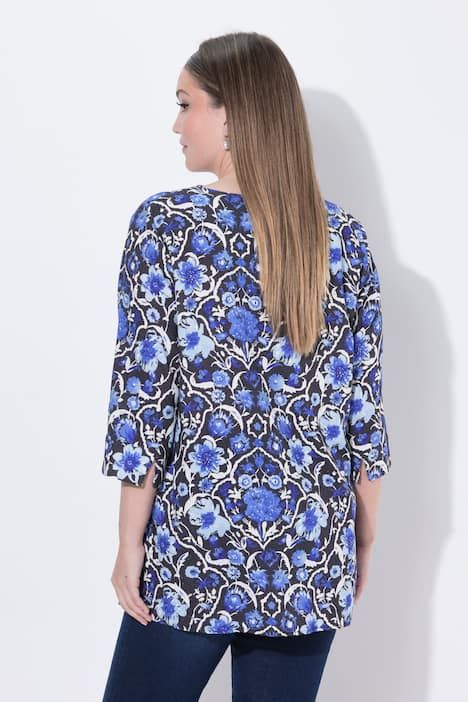 Blouse à fleurs, col tunisien et manches 3/4