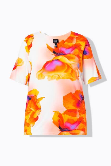 T-shirt décolleté en V et manches courtes, coupe Classic Fit