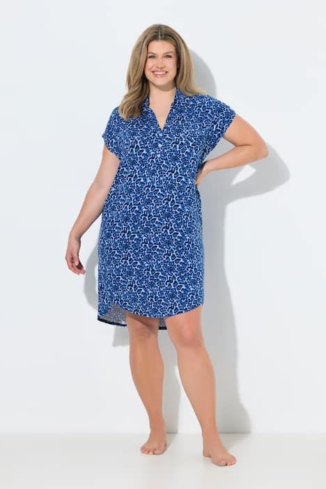 Chemise de nuit motif léopard, col de chemise et manches courtes