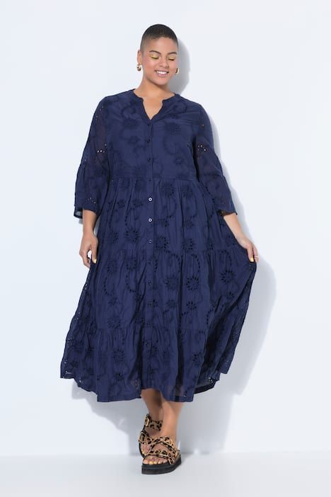 Robe maxi à volants. Manches 3/4 et broderie ajourée