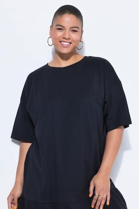 Robe en jersey avec volant, manches courtes et coupe évasée