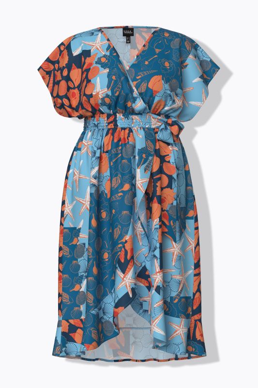 Caftan effet cache-cœur, motif coquillage, ruban à nouer et volant à la base