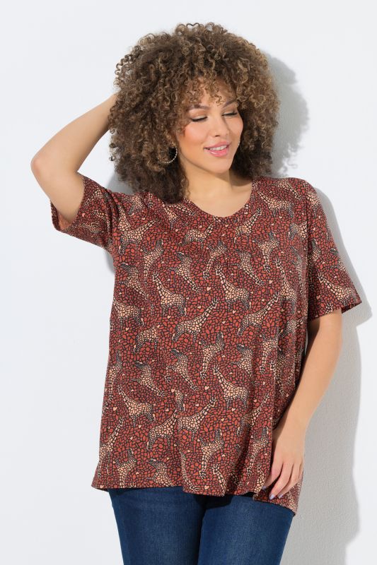 T-shirt motif girafes, décolleté en V et manches courtes, coupe évasée