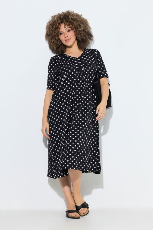 Robe midi motif étoiles, poches, décolleté en V et manches courtes