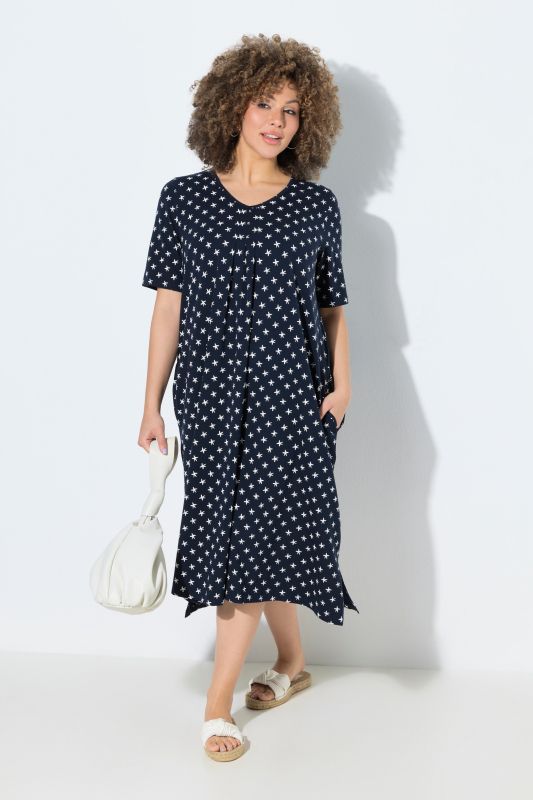 Robe midi motif étoiles, poches, décolleté en V et manches courtes