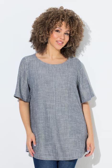 Blouse à rayures en lin mélangé. Encolure ronde et manches courtes