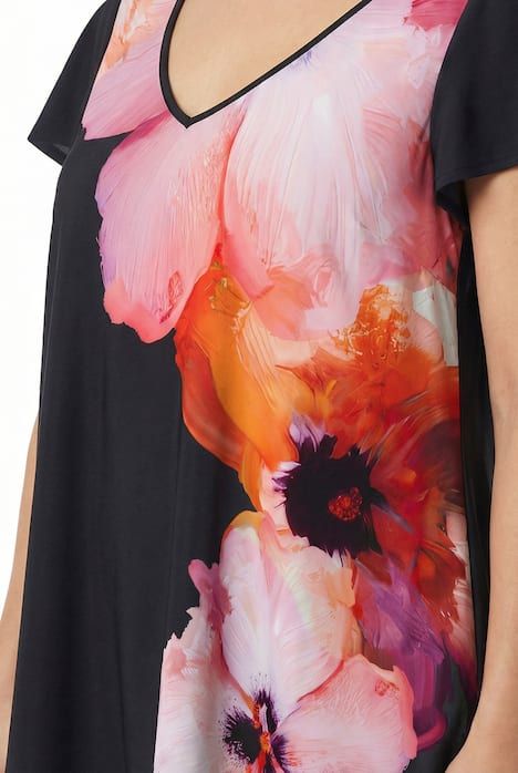 Robe midi décolleté en V et manches évasées, motif floral, coupe évasée