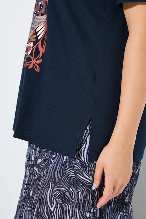 T-shirt motif imprimé, coupe Classic Fit, décolleté rond et manches courtes