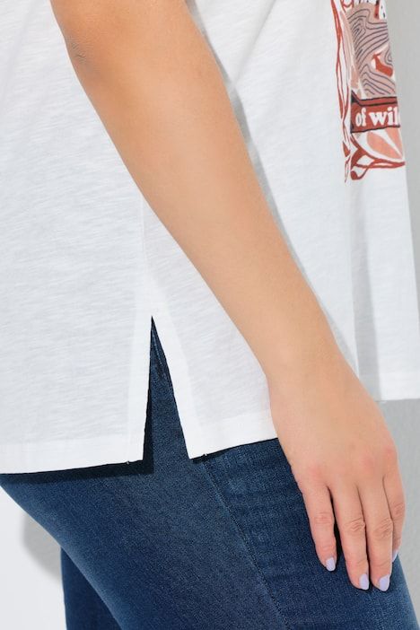 T-shirt motif imprimé, coupe Classic Fit, décolleté rond et manches courtes