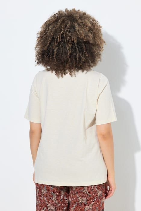 T-shirt avec broderie, décolleté en V et manches courtes, coupe Classic Fit