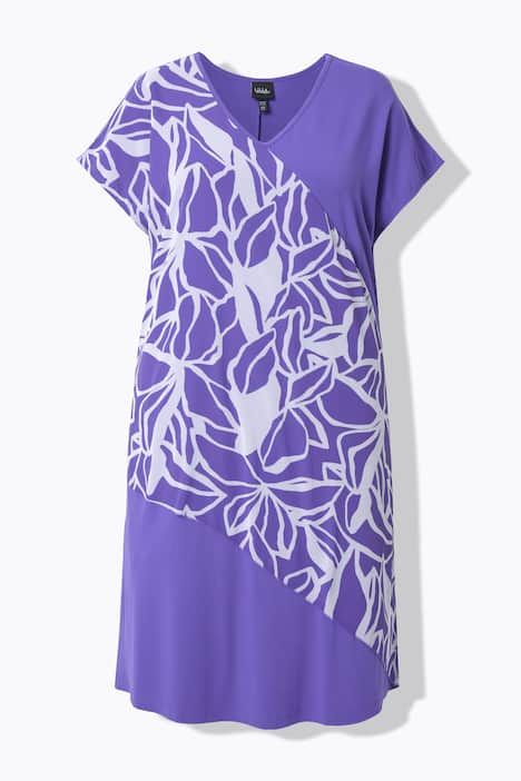 Robe en jersey, voile en mousseline, décolleté en V et manches courtes