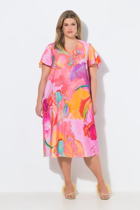 Robe midi en satin, motif floral, décolleté en V et manches courtes, coupe évasée