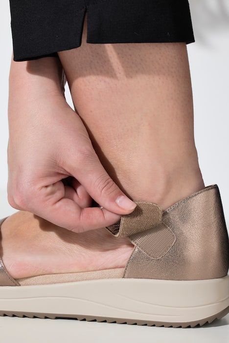 Sandalettes en cuir Caprice, fermeture à scratch et semelle de propreté amovible - largeur G