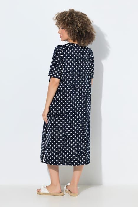 Robe midi motif étoiles, poches, décolleté en V et manches courtes