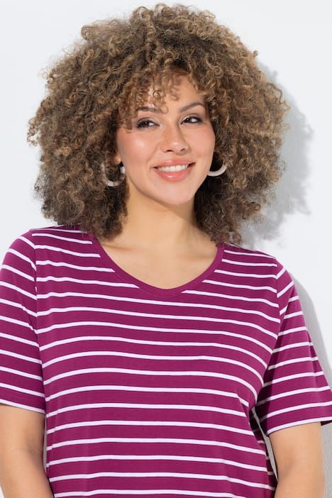 T-shirts en lot de 2, uni/rayures, décolleté en V et manches courtes