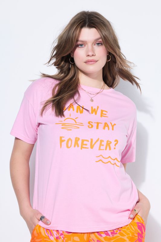 T-shirt oversize, motif et message