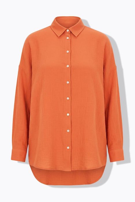 Chemisier en mousseline, oversize. Col classique, manches longues