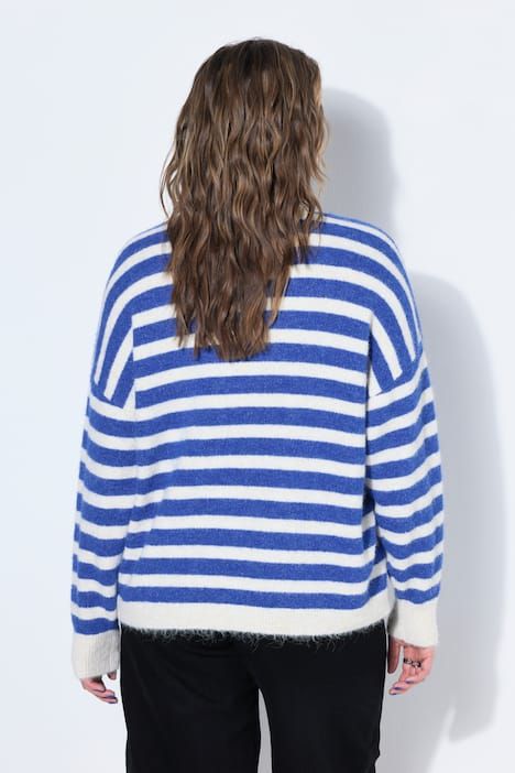 Pull boxy en maille rayée