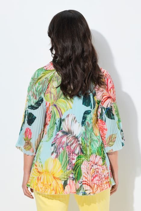 Blouse plissée motif floral, décolleté rond et manches 3/4, coupe évasée