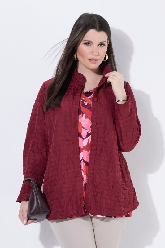 Veste effet froissé, col montant et manches longues, coupe évasée