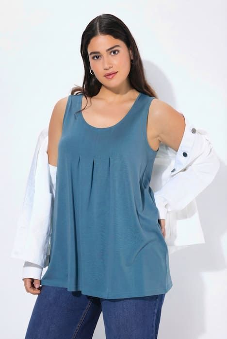 Débardeur en modal à jolis plis creux. Coupe évasée, encolure ronde et larges bretelles