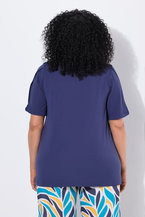 T-shirt encolure bateau, manches courtes avec anneau doré fantaisie, coupe Classic Fit