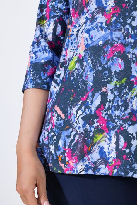 T-shirt imprimé graphique, décolleté en V et manches 3/4