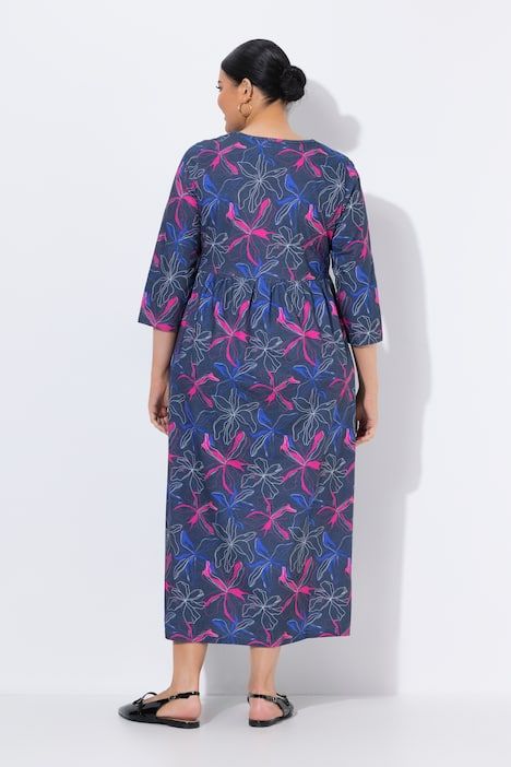 Robe en jersey avec poches, décolleté rond et manches 3/4, coupe évasée