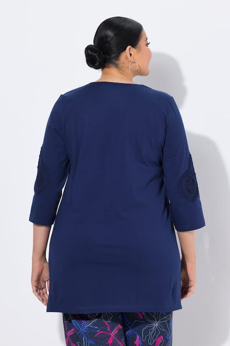 T-shirt manches 3/4, décolleté rond avec broderies