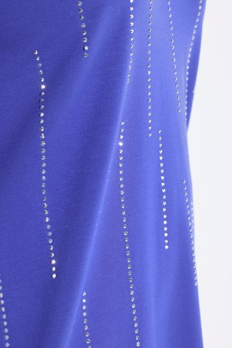 T-shirt avec strass fantaisie, décolleté en V et manches courtes, coupe Classic Fit